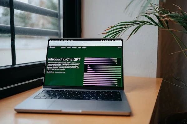 Meningkatkan Efektivitas Pembelajaran dengan Penerapan Artificial Intelligence dalam Pendidikan